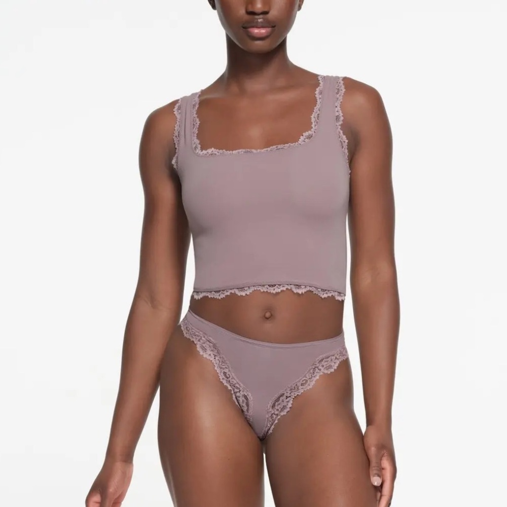SKIMS Lace Tank